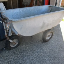 Ritchie Manufacturing of Scotland 3-wheeled agricultural trolley cart