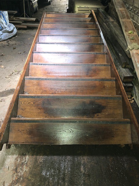 Staircase OAK steps complete 4ft wide 11 treads