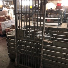 CHUBB Barred metal vault door and frame