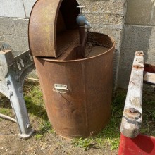 Oil Tank with tap