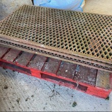 Greenhouse staging - grating