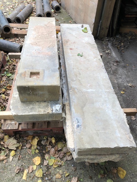 Stone steps always in stock - assorted sizes.