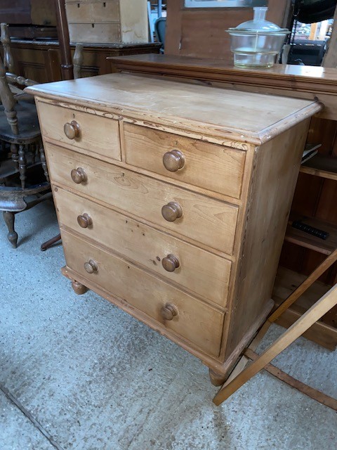 Chest of drawers 39x19x40inches