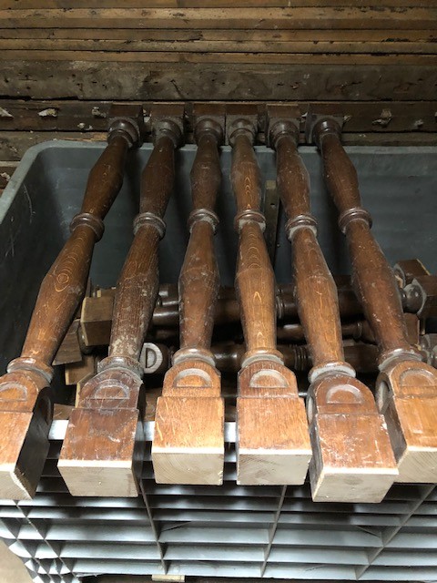 Stair Spindles - oak with rails and mountings