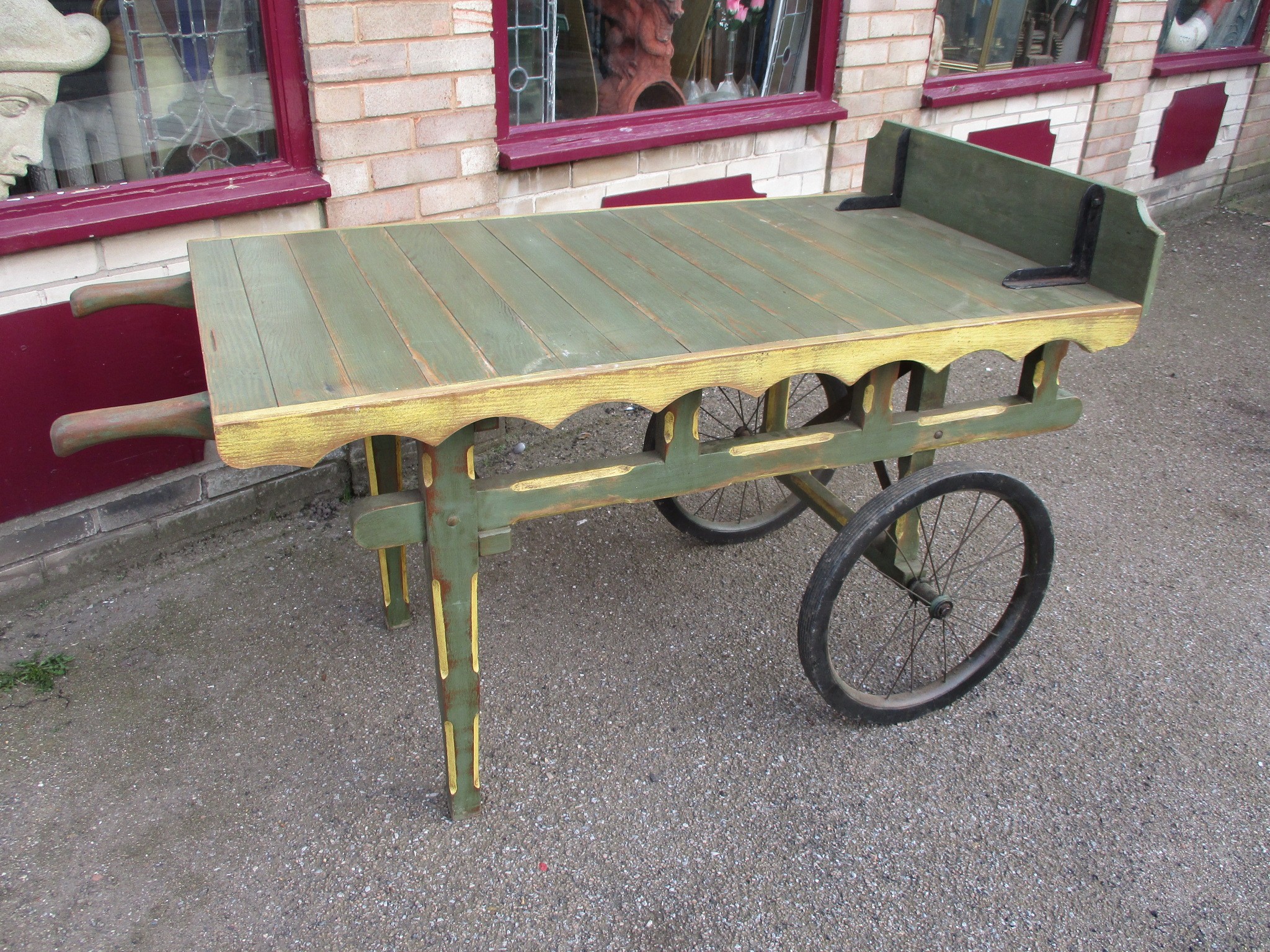 Cart - Candy or flower 